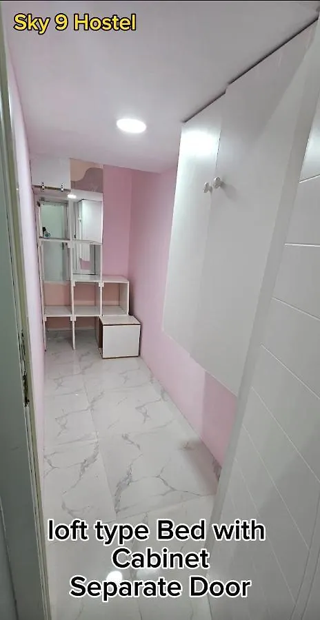 Sky 9 Hostel ,Union Metro Dubai
